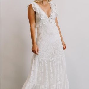 Baltic Born Vivianne Lace Maxi Dress size small